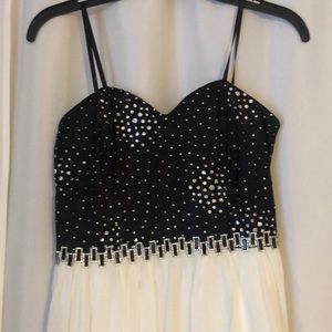 Juniors Formal Dress